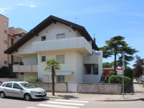 Vera Lignano Pineta